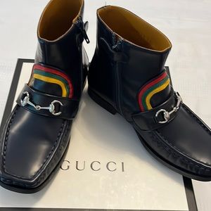 Authentic Gucci kids boots, size 32 Eu or 1 Us